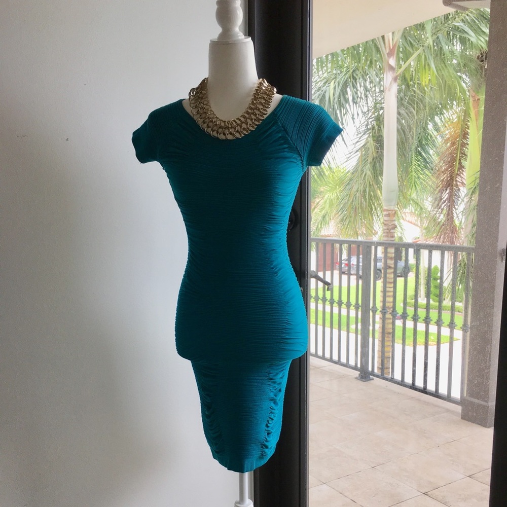 Turquoise stretchy club dress (NWT)